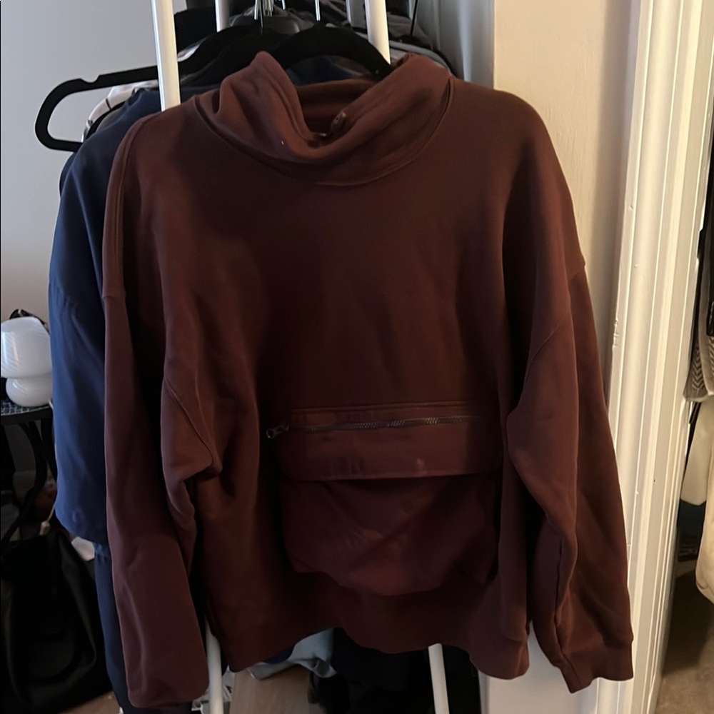 Levi’s Maroon Mock Neck Pullover with Front Pocket- Relaxed Fit